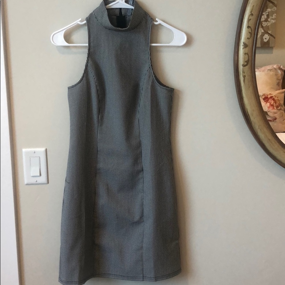 XS Urban Outfitters houndstooth turtleneck dress